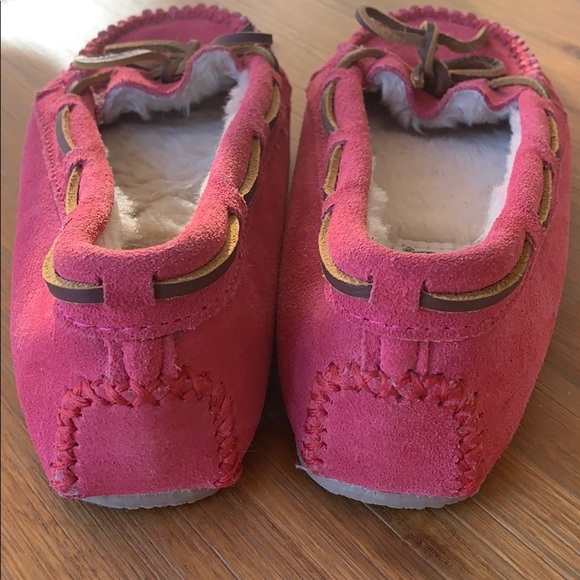 Minnetonka pink fur lined flats - Picture 4 of 6